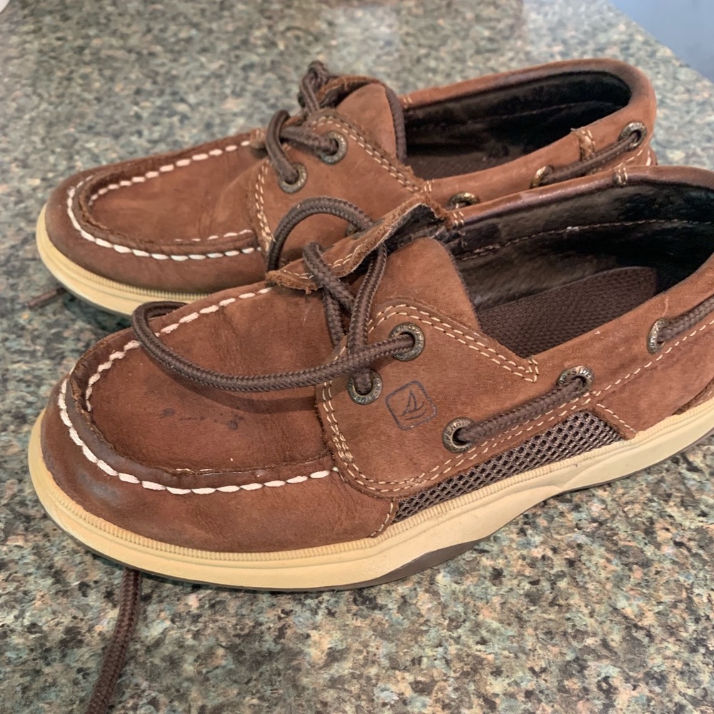 Boys Sperry shoes